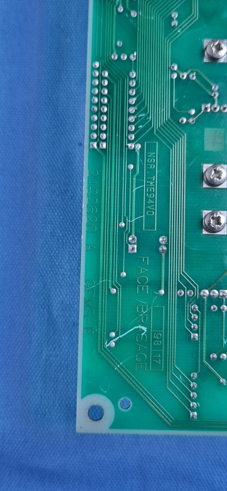 GE Senographe DMR - Compression Arm Distribution Board - 2102619