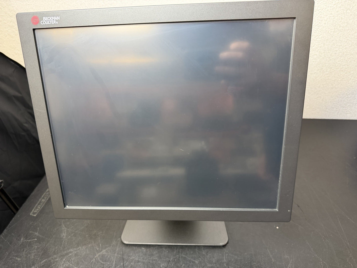 CONTEC ROM1732AMI Medical Touchscreen Monitor, 17" LCD