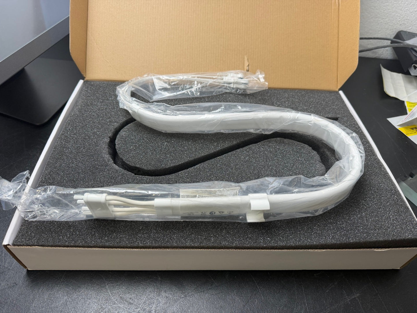 INVIVO - WIDE ECG 3.0 CABLE, AAMI by Philips - 989803193721