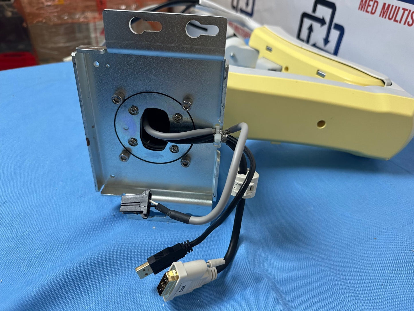 Hitachi  Hi Vision Preirus - ARM