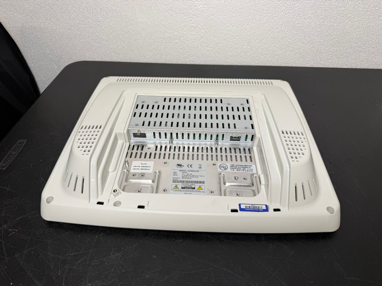 GE Logiq S7 Expert Ultrasound - MONITOR - FW19LSX