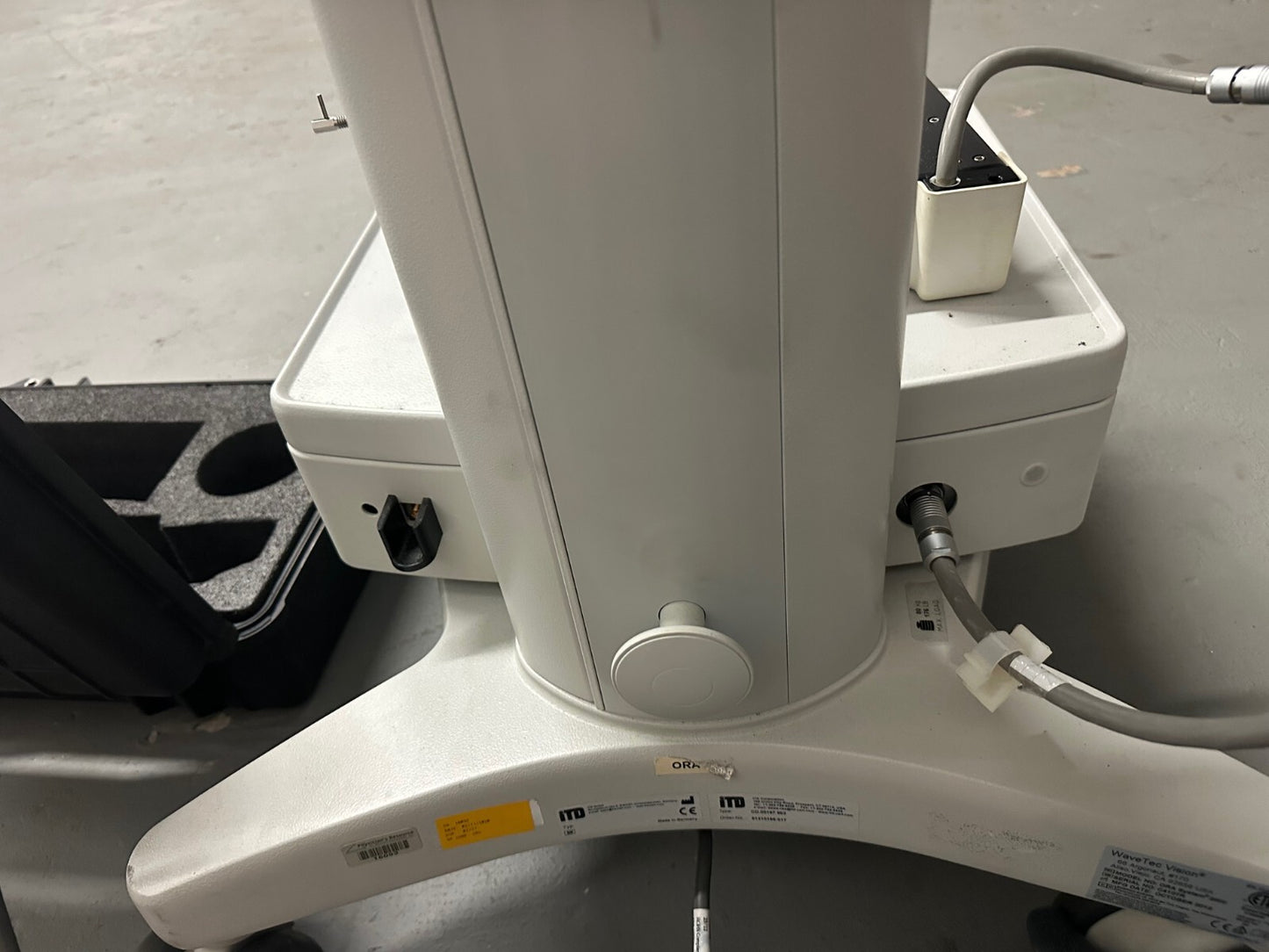 Alcon ORA WaveTec Vision VerifEye System  (Manufactured 2013)