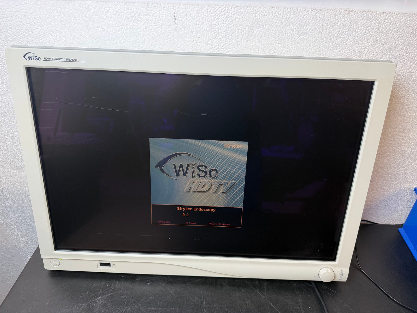 Stryker Ref 240-030-950 Vision Elect 26" HDTV