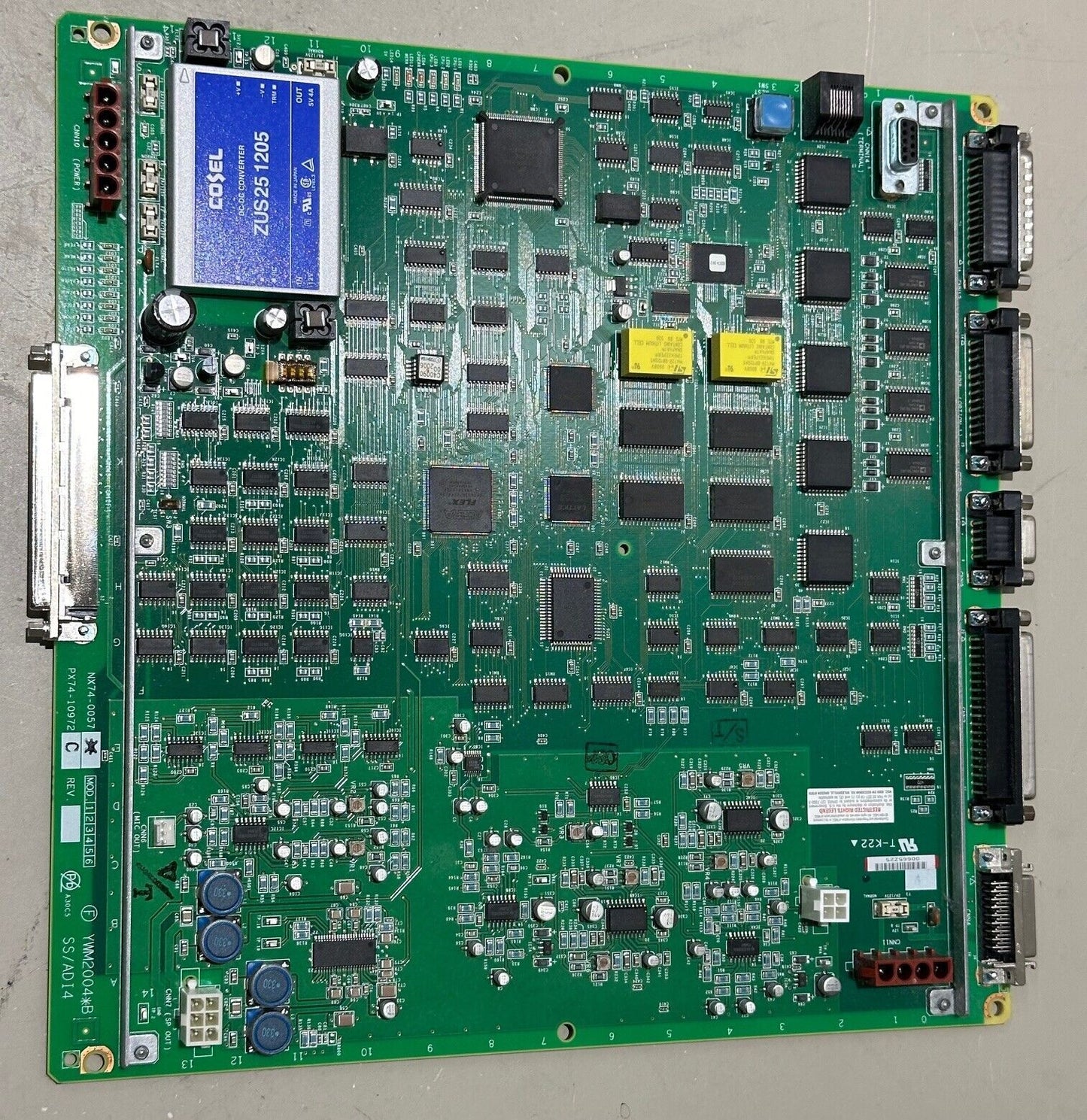 TOSHIBA AQUILION 64  - PX74-10972 - PWB SS/ADI4