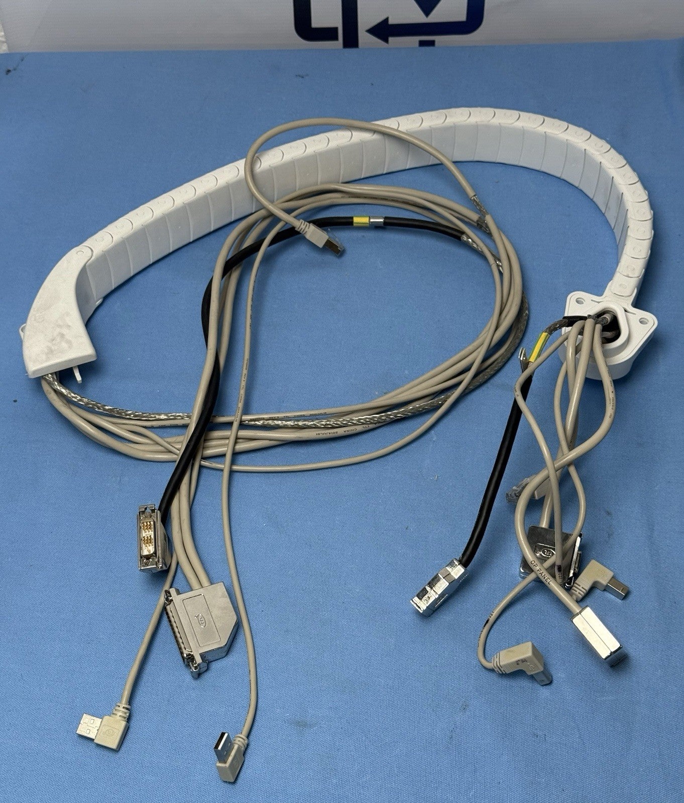 GE LOGIQ E9 - CABLES