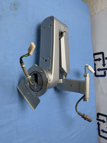 GE LOGIQ P5 - Articulated Arm - 001