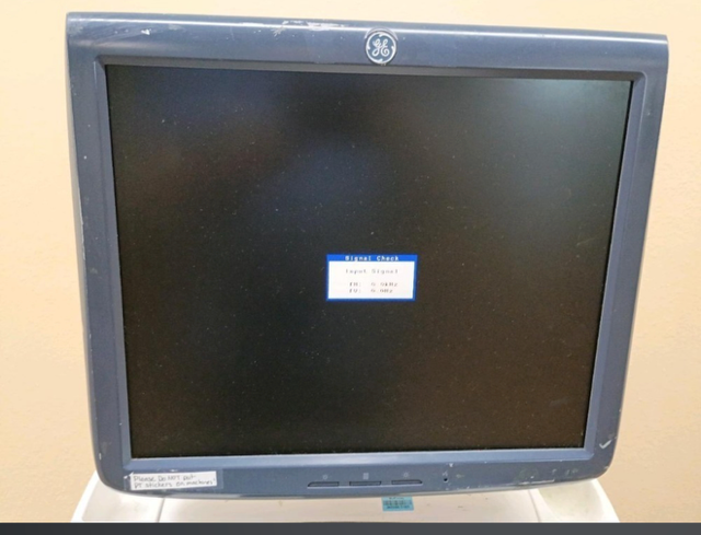 GE LOGIQ E9 - MONITOR