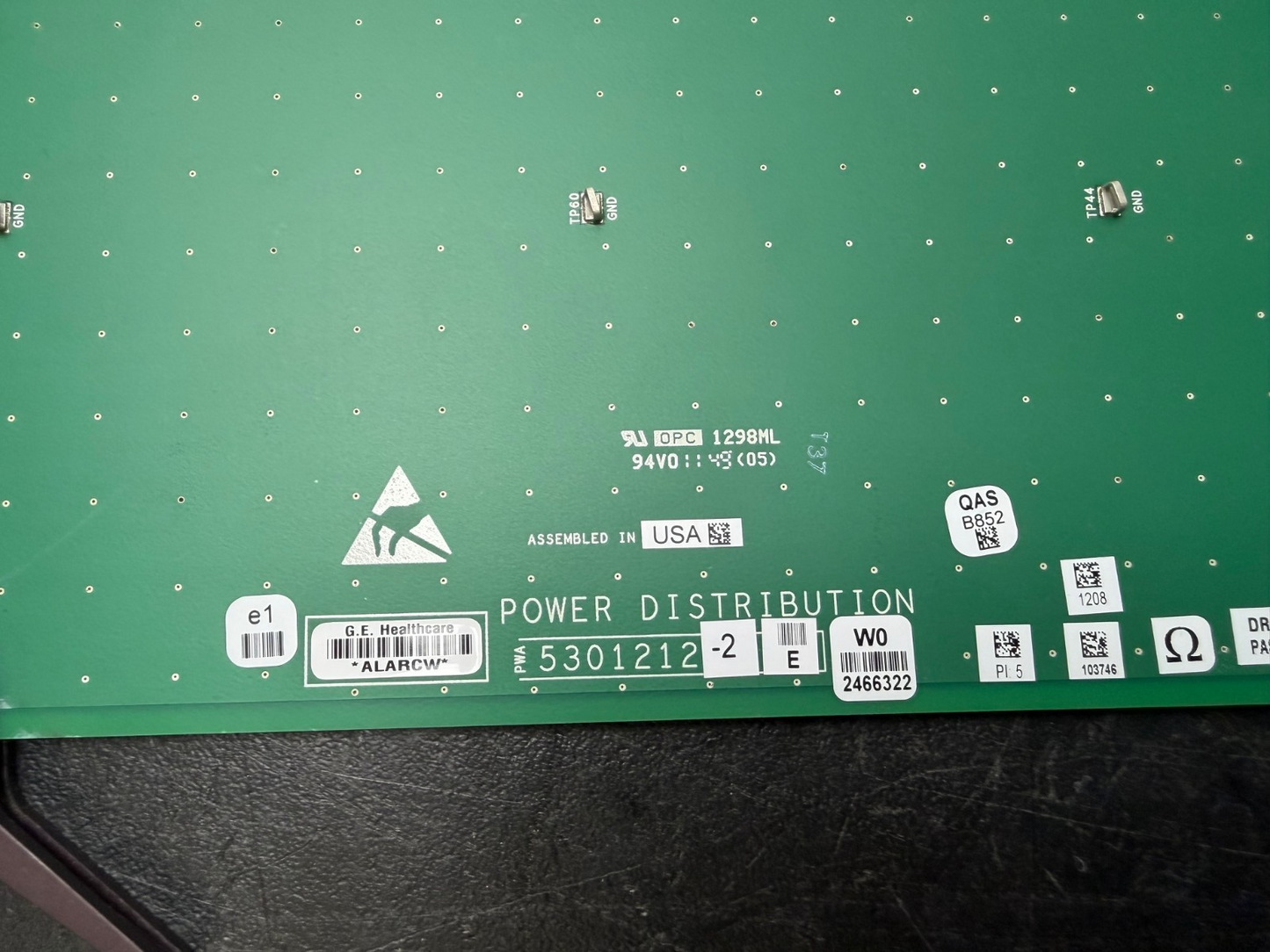 GE LOGIQ E9 - POWER DISTRIBUTION  P/N 5301212-2