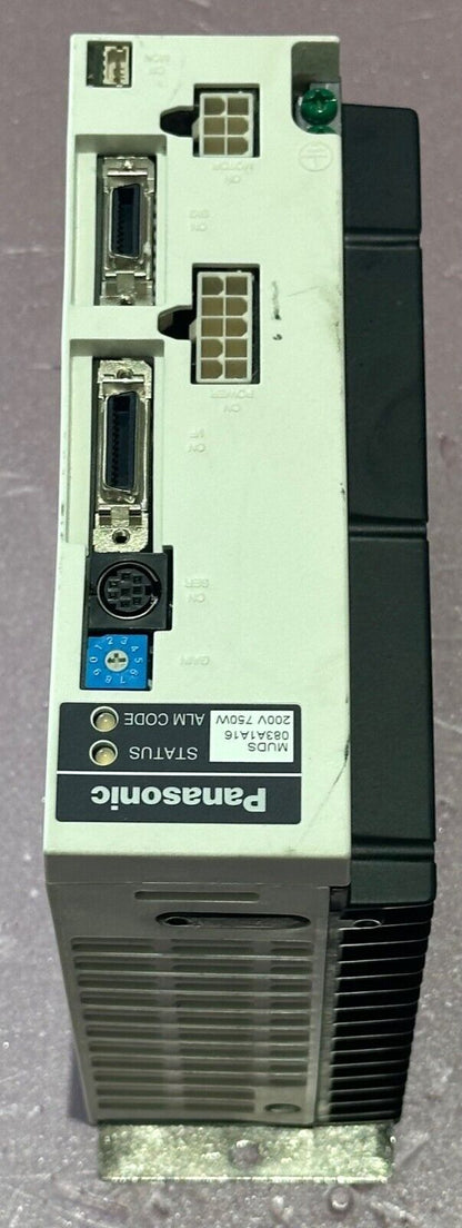 TOSHIBA AQUILION 64  -  MUDS083A1A16 AC Servo Drive