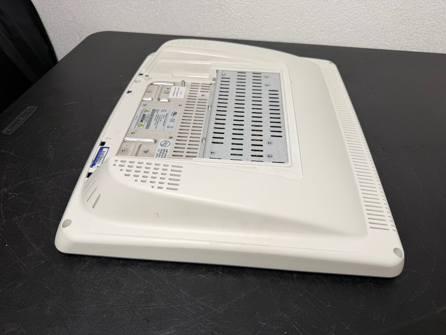 GE Logiq S7 Expert Ultrasound - MONITOR - FW19LSX