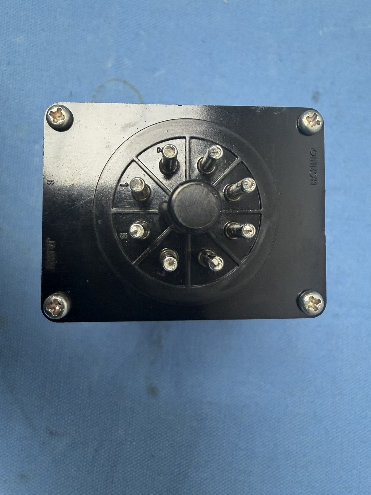 OMRON APR-S-200/220V