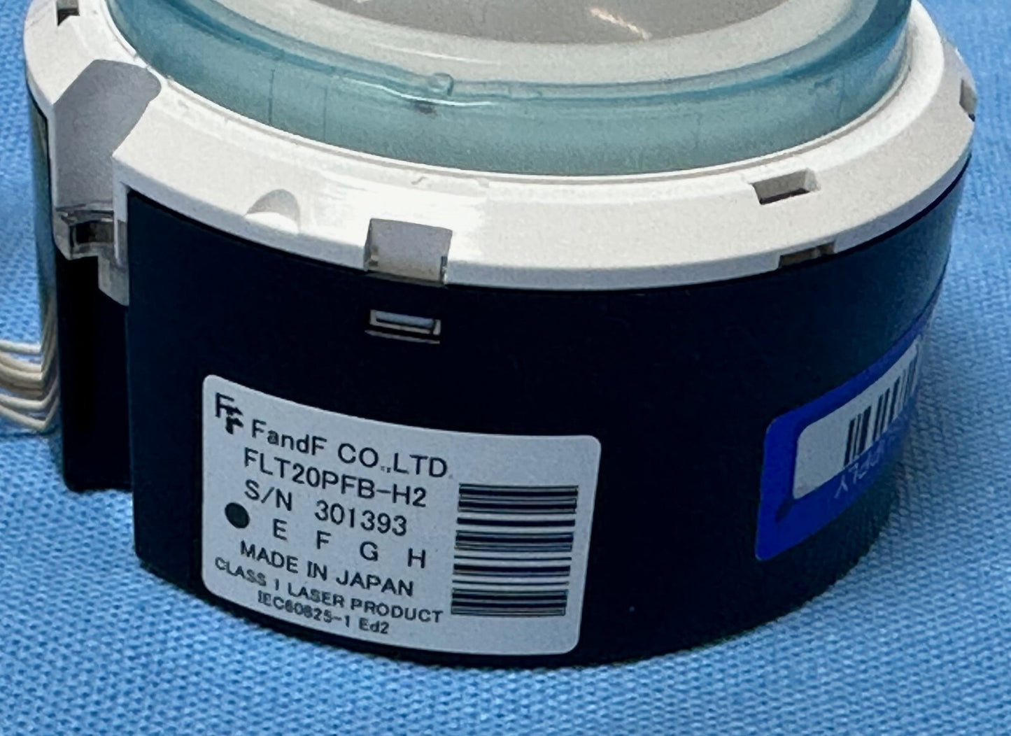 Hitachi  Hi Vision Preirus - TRACKBALL  - FLT20PFB-H2