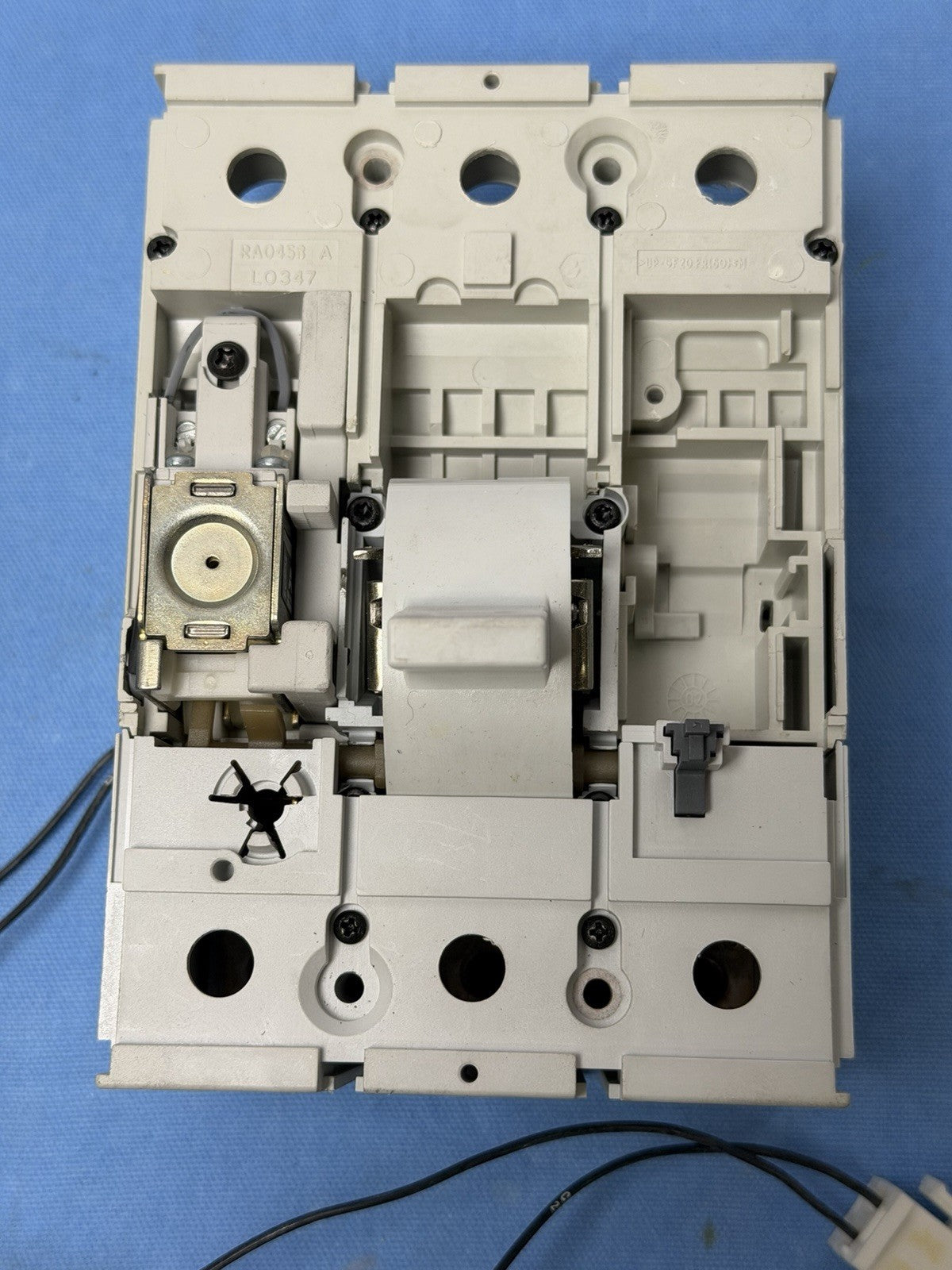 ABB TMAX T3N 200 Amp 600V 3 Pole Circuit Breaker
