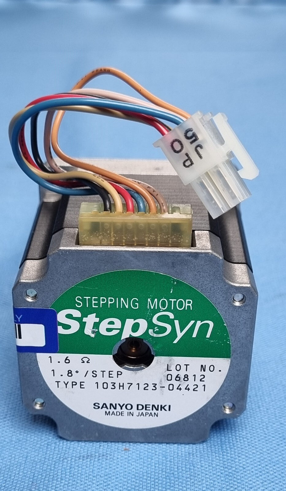 Sanyo Denki  - Step Syn - Stepper Motor - 103H7123 - 04421