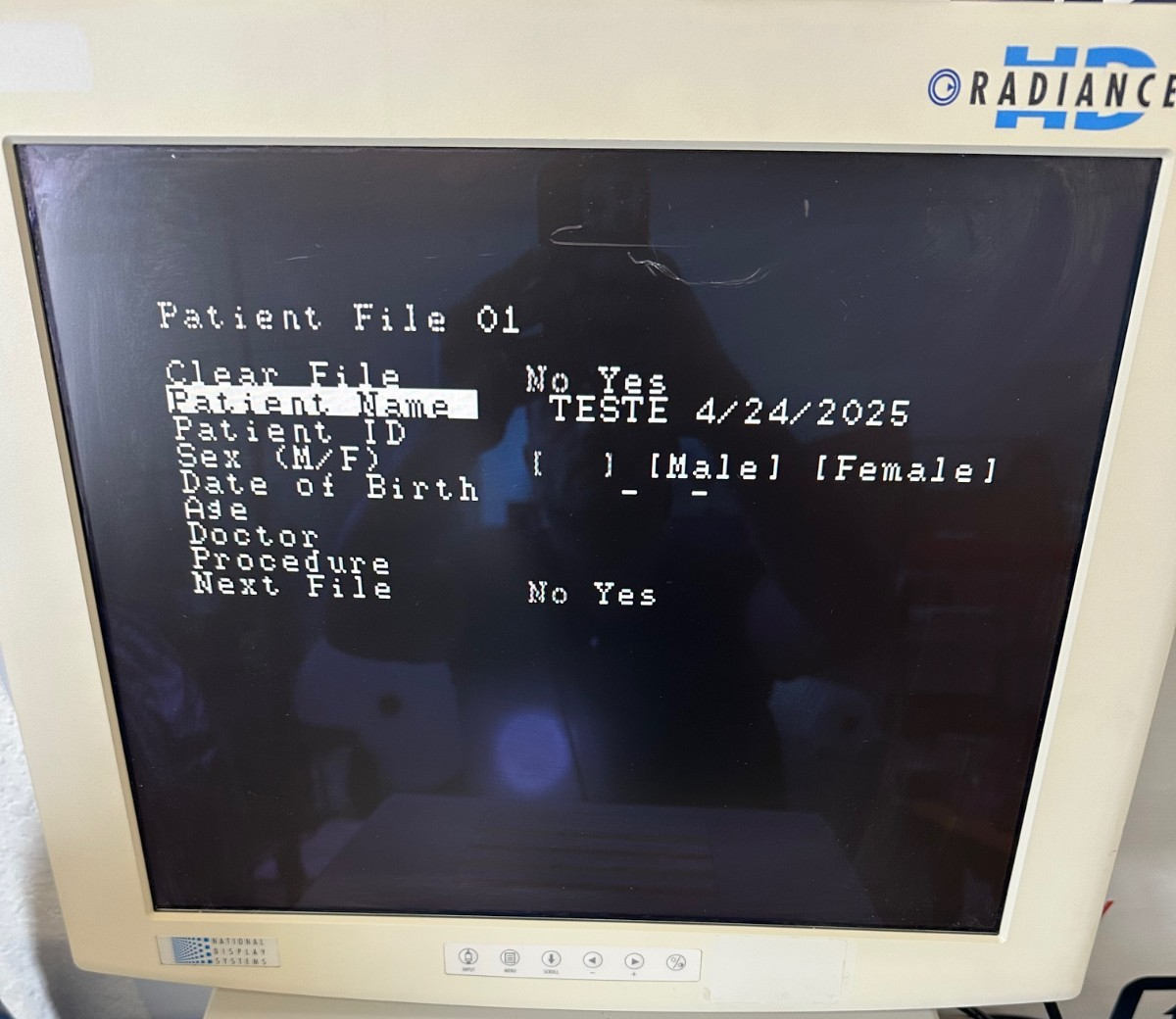 NDS SC-SX19-A1A11 19" Medical Display Monitor W/ Power Apapter