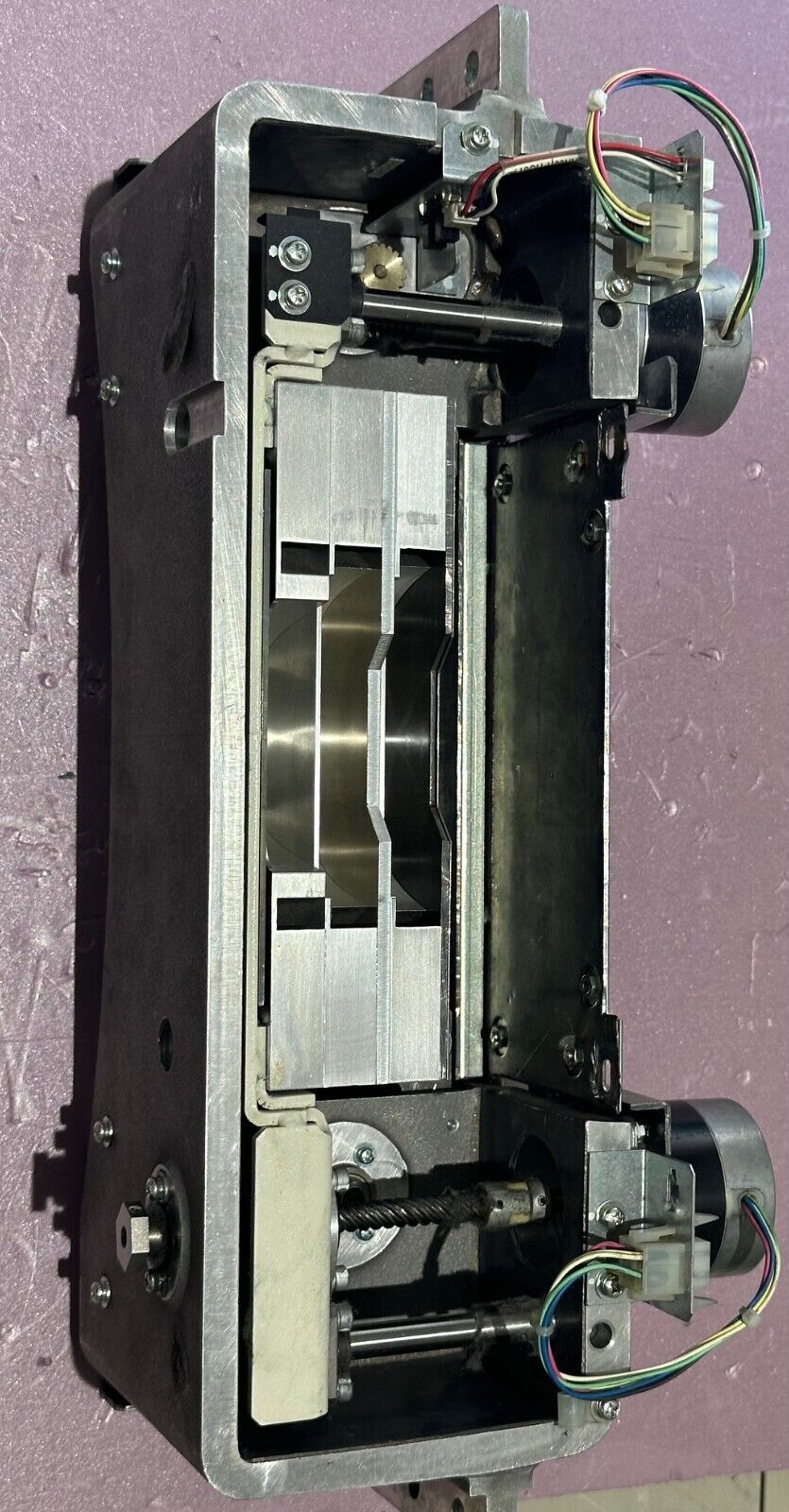 TOSHIBA AQUILION 64  - PX79-13250 Collimator Optics Assembly